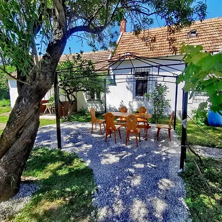 Appartamento Dolce Weekend Balaton *